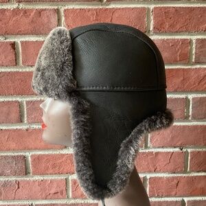 Zavelio Genuine Sheepskin Shearling Fur Aviator Black Leather Hat Size M NWOT
